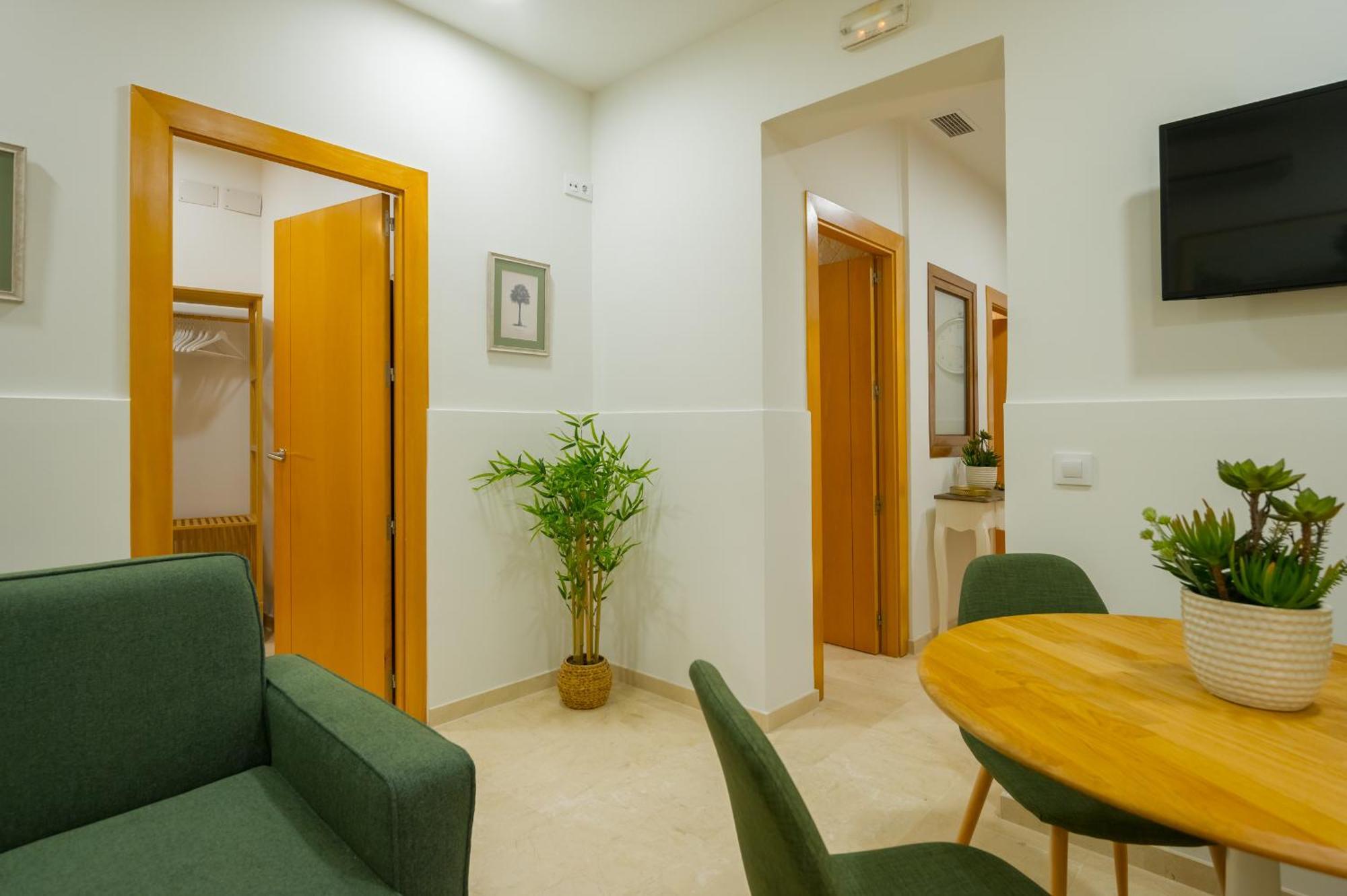 Apartmán Fantastico 2H+1B Plaza Del Museo Sevilla Exteriér fotografie