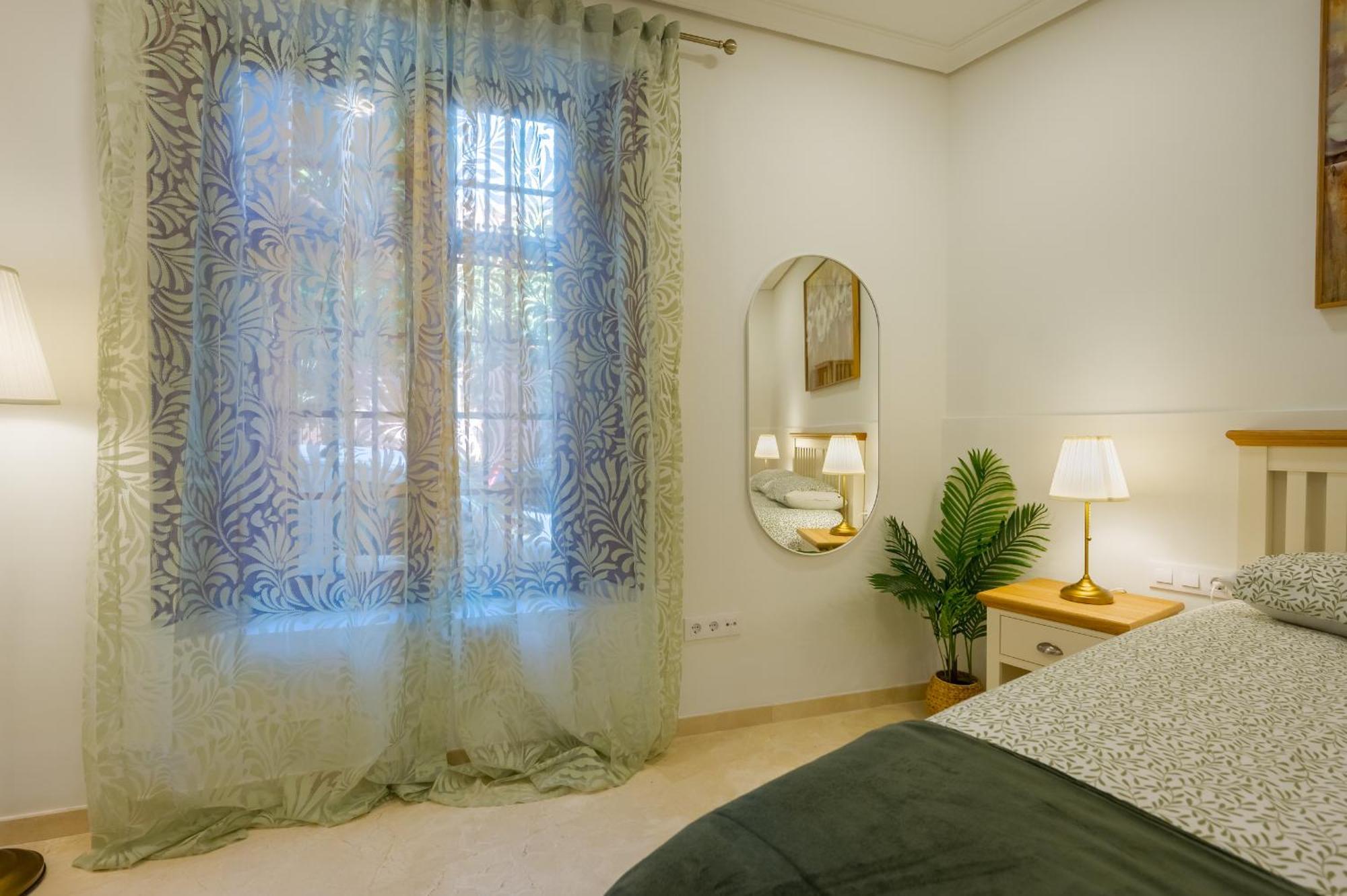 Apartmán Fantastico 2H+1B Plaza Del Museo Sevilla Exteriér fotografie